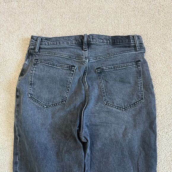 Abercrombie & Fitch The 90's Straight Ultra High rise Jeans Slit Hem Size 31/12s - Picture 6 of 7